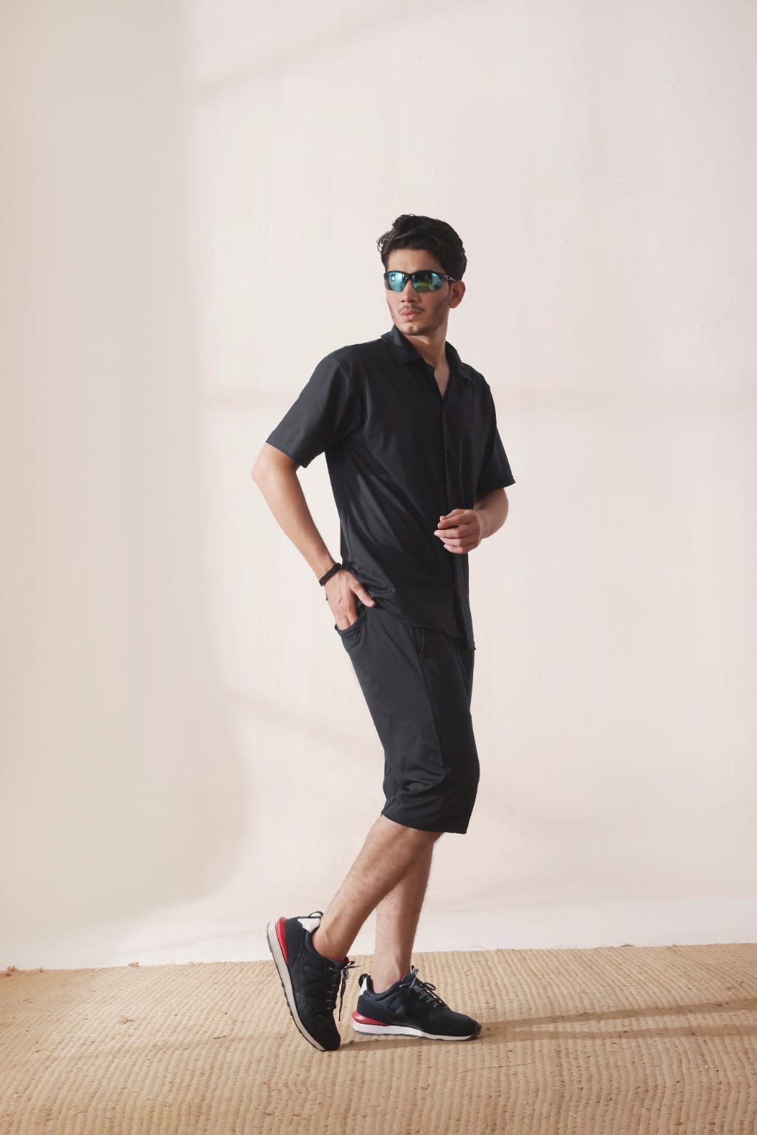 🖤 Full Black Summer Activewear Set – UltraLite Collection by Strexwear